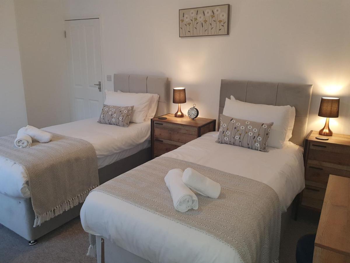 Victoria House - 3 Bedrooms, 3 Bathrooms By Cliftonvalley Apartments Bristol Bagian luar foto