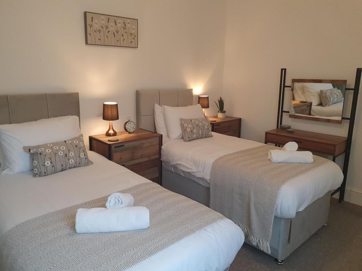 Victoria House - 3 Bedrooms, 3 Bathrooms By Cliftonvalley Apartments Bristol Bagian luar foto