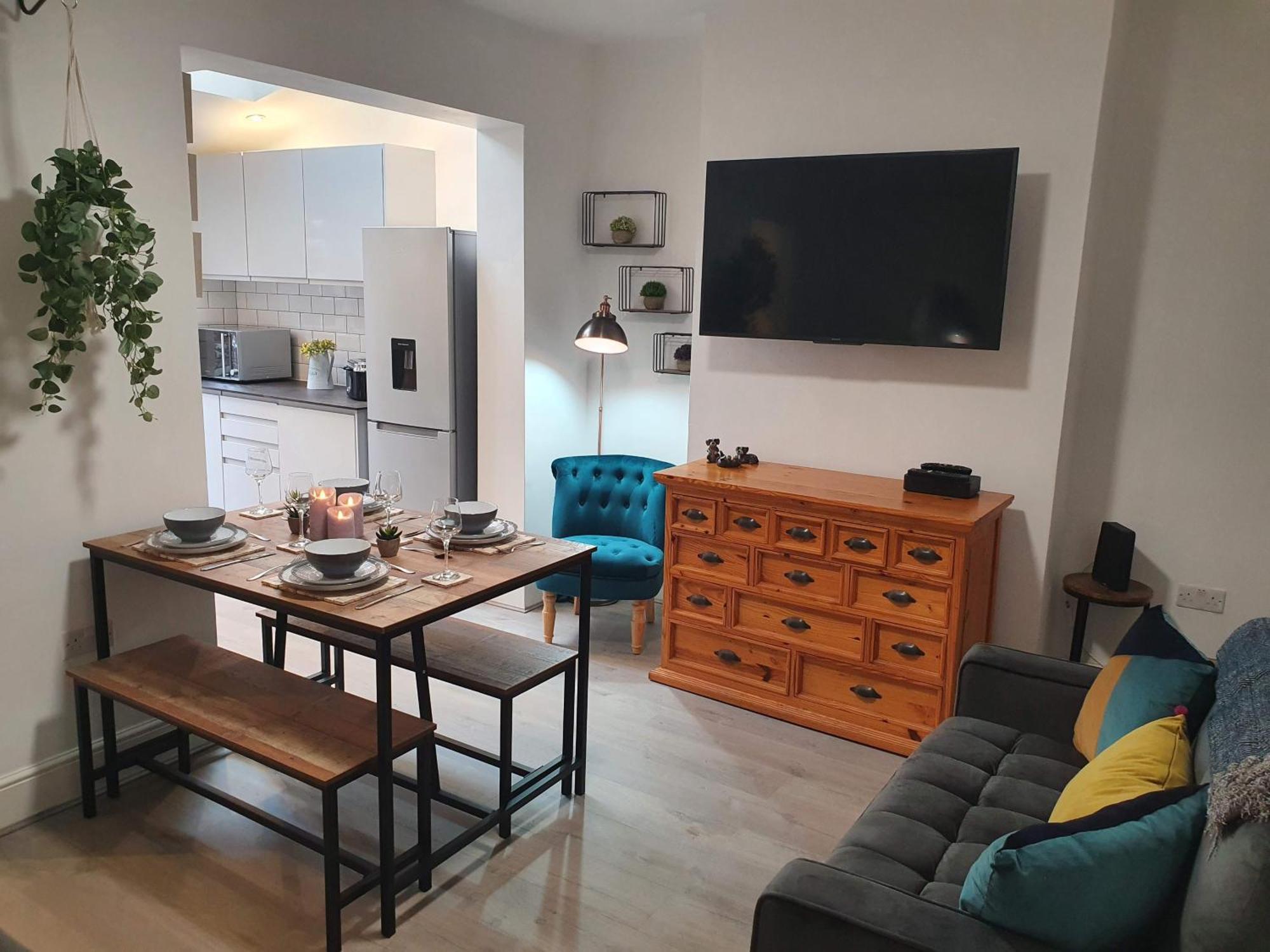 Victoria House - 3 Bedrooms, 3 Bathrooms By Cliftonvalley Apartments Bristol Bagian luar foto