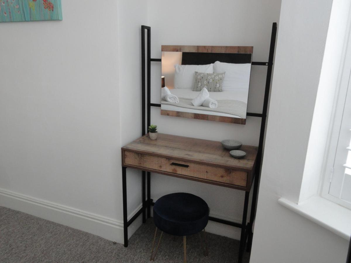 Victoria House - 3 Bedrooms, 3 Bathrooms By Cliftonvalley Apartments Bristol Bagian luar foto