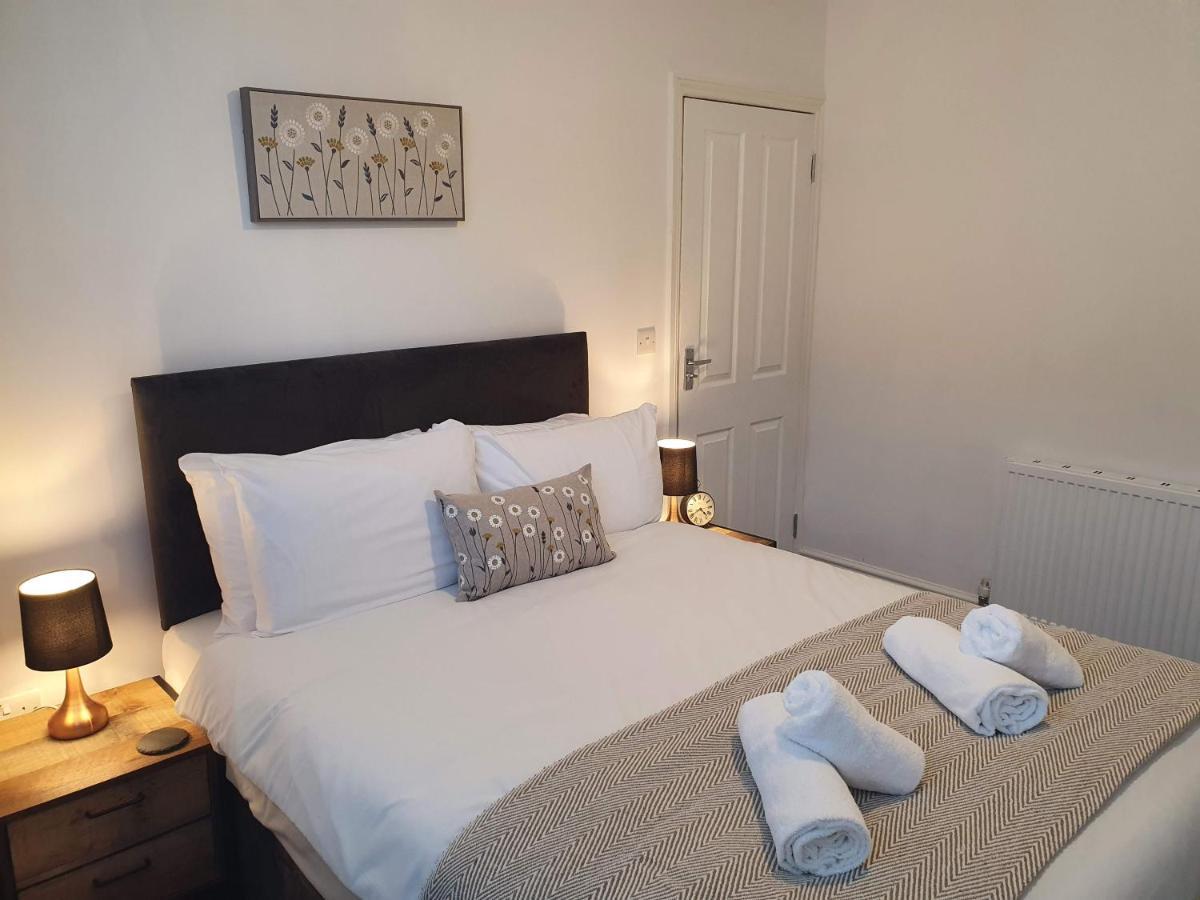 Victoria House - 3 Bedrooms, 3 Bathrooms By Cliftonvalley Apartments Bristol Bagian luar foto